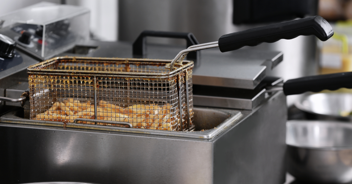 Learn how to choose a fryer for your commercial kitchen with these tips from Kingswood Leasing!